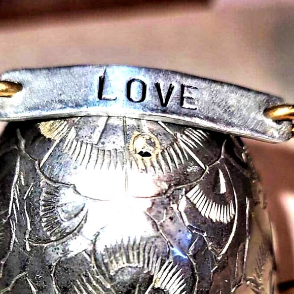 Julio "Love" Wire Bangle Bracelet - Picture 5 of 8